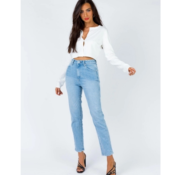 Princess Polly Sweaters - NWT Princess Polly Cher Cropped Cardi